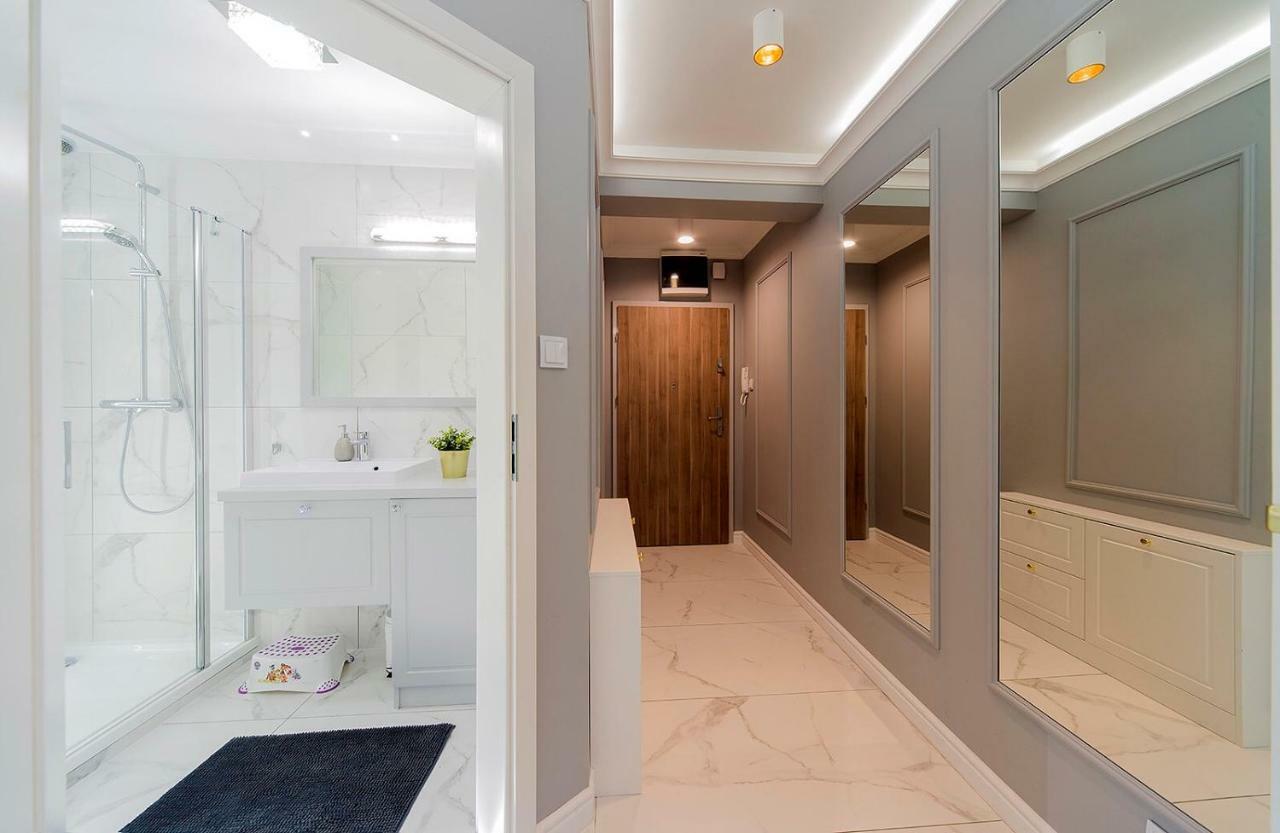 Sea Apartment Lesne Tarasy Дзивновек Экстерьер фото